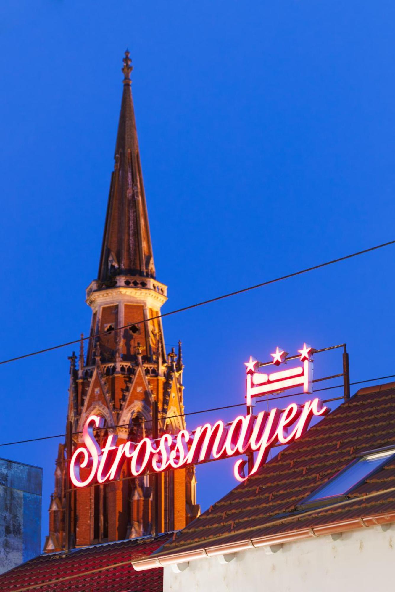 Pansion Strossmayer 오시예크 외부 사진